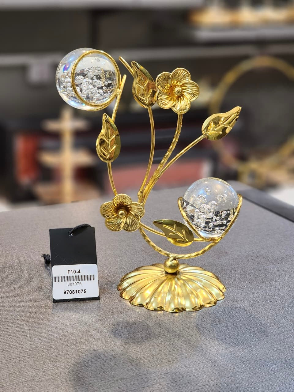 Decorative Golden Floral Dual Crystal Ball Lamp