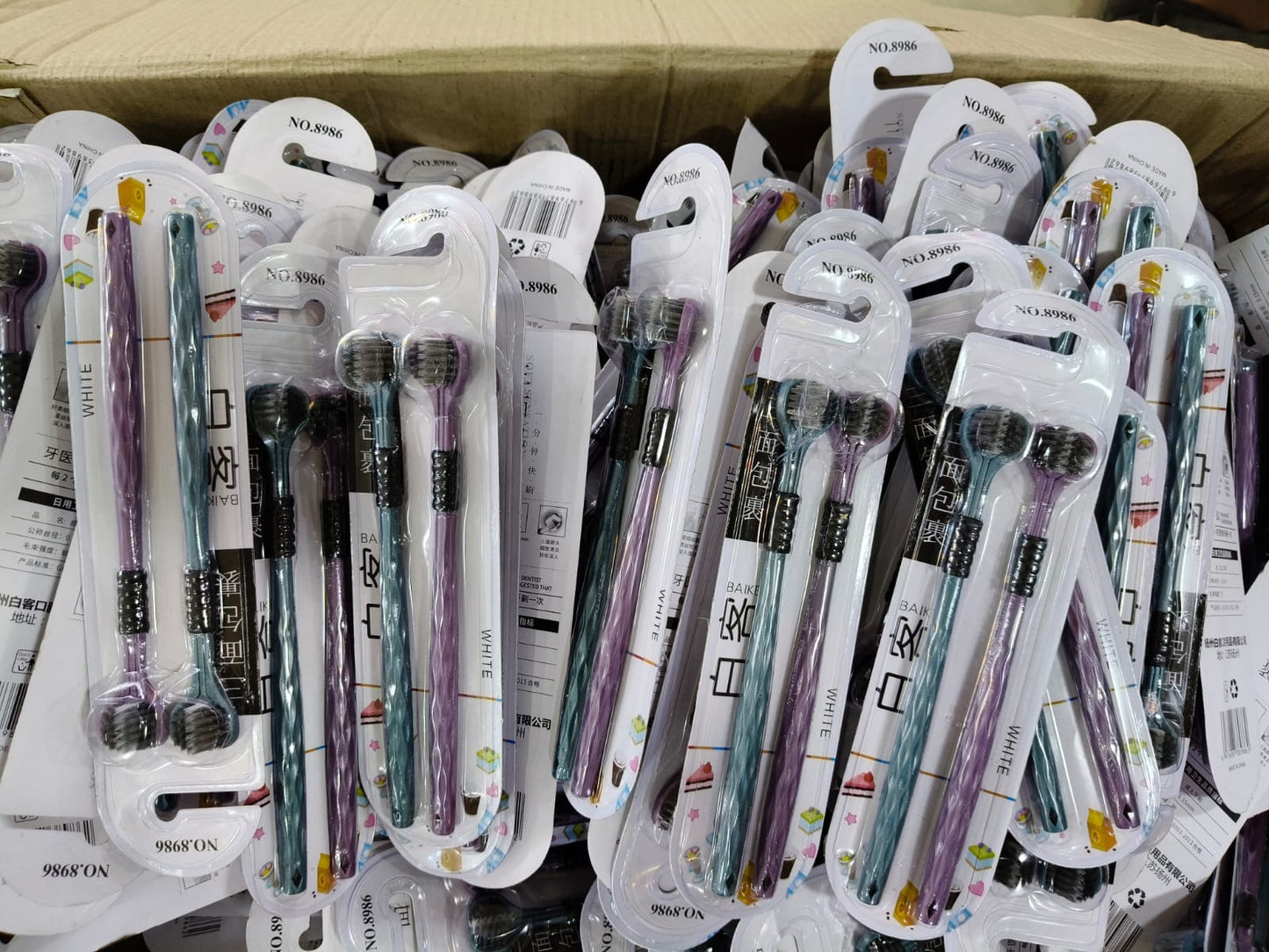 360° Triple-Bristle Efficiency: The Three-Sided Deep Clean Toothbrush