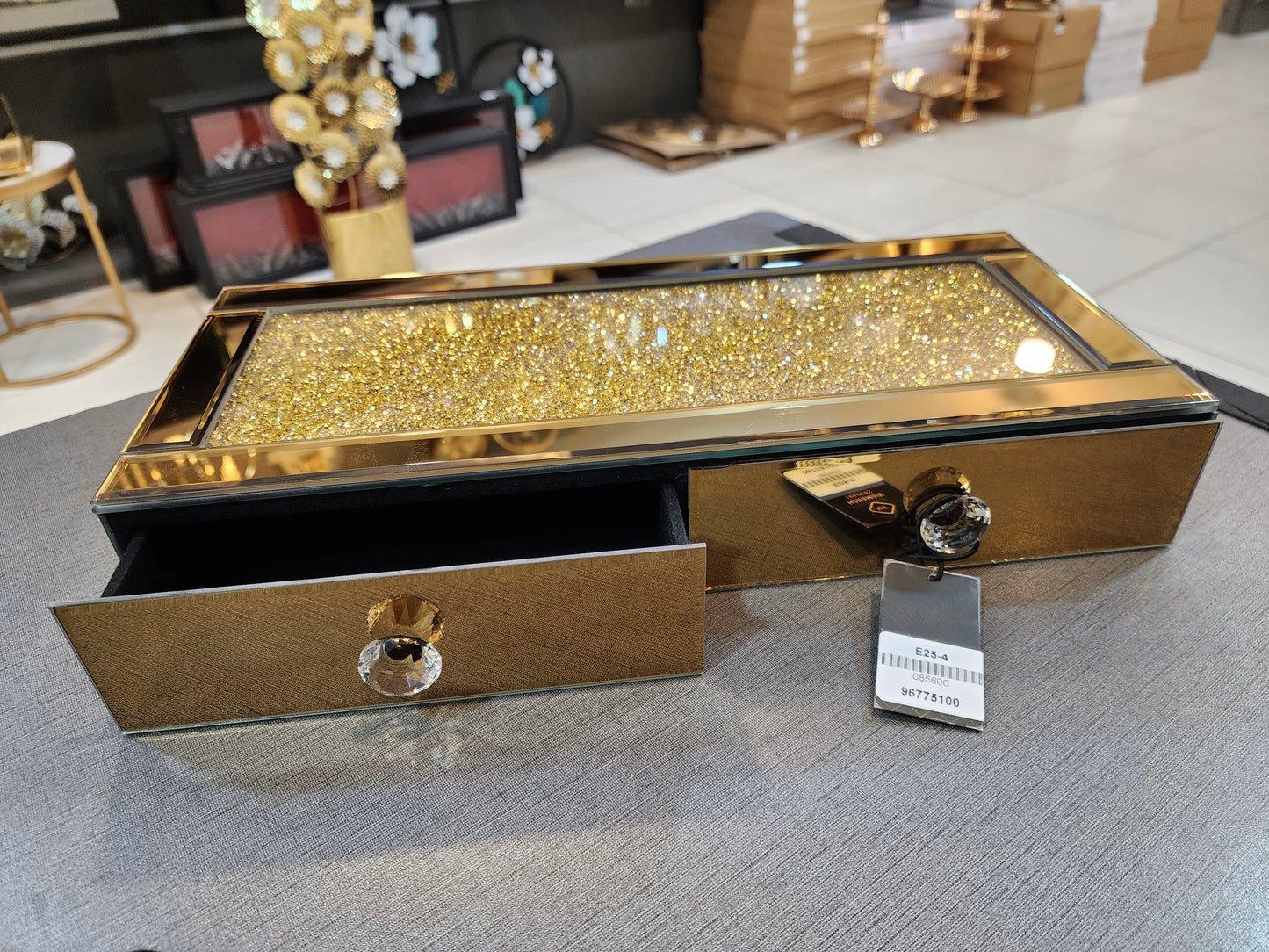Elegant Mirrored Jewelry Organizer