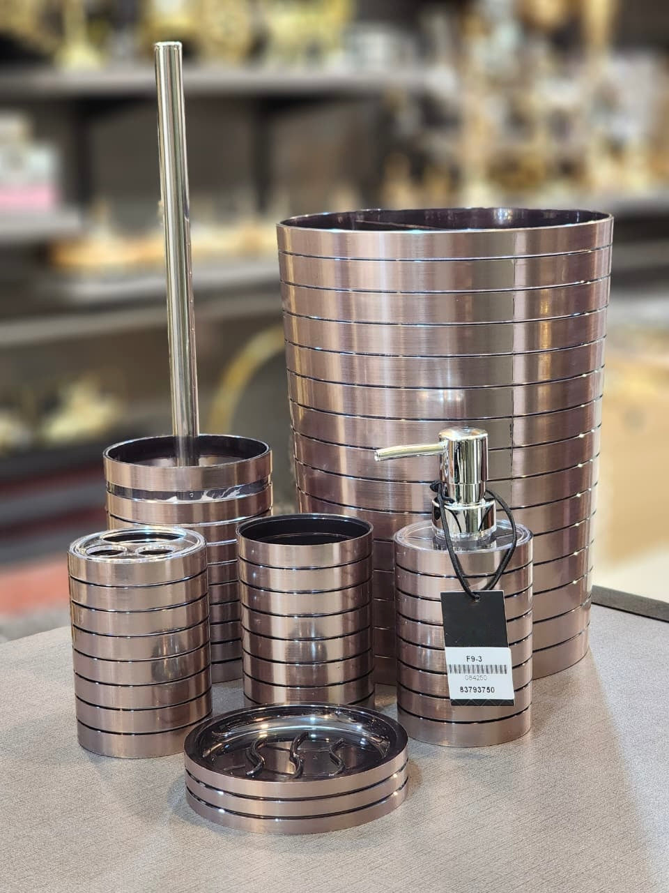 Elegant Rose Gold Metallic Bathroom Accessory Set