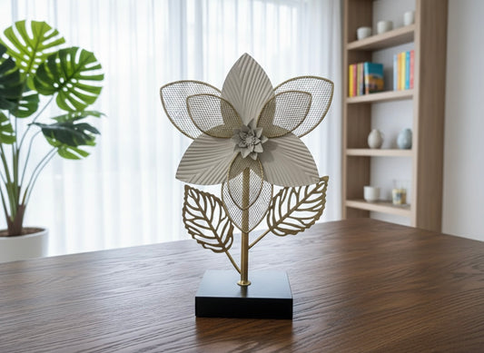 Metal Flower Tabletop Motives Showpiece