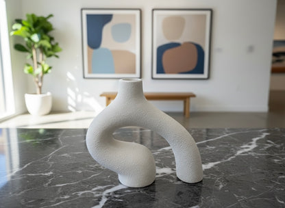 The Serpentine Stone Vessel