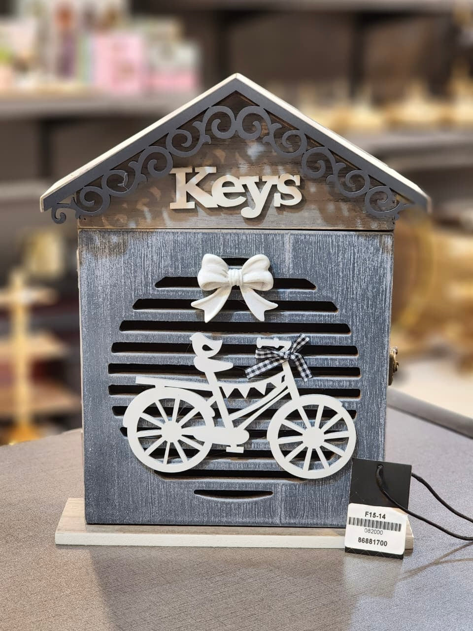 Charming Wooden Key Organizer House Showpiece