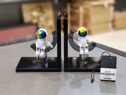 Astronaut Bookends Showpiece