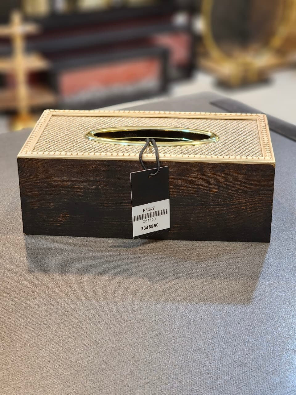 Elegant Wood-Grain Tissue Box Holder