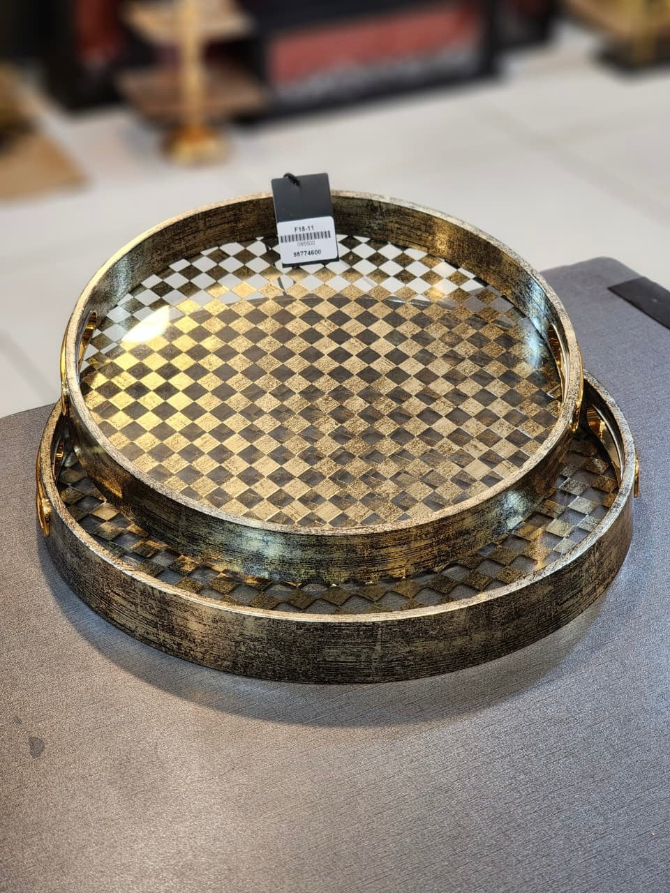 Golden Checkered Serving Tray Set