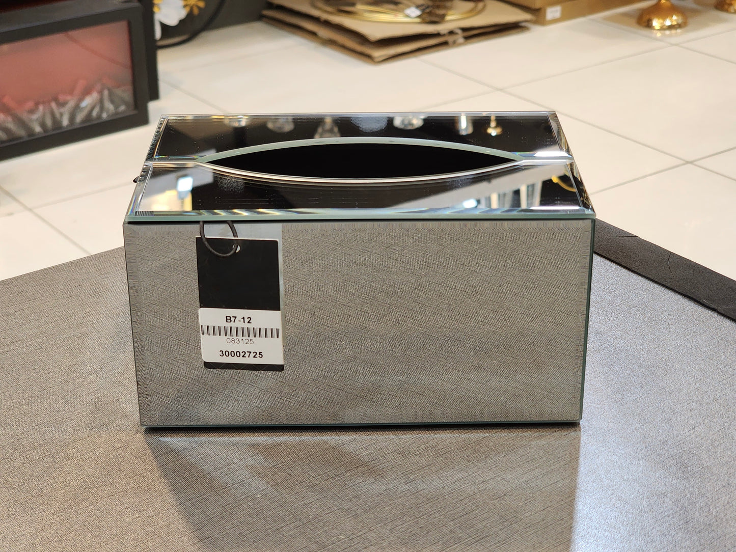 Elegant Mirrored Tissue Box Cover