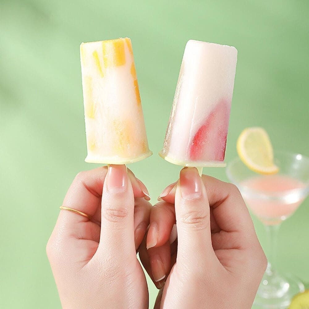 Homemade Mini Popsicle Mold with Storage Container