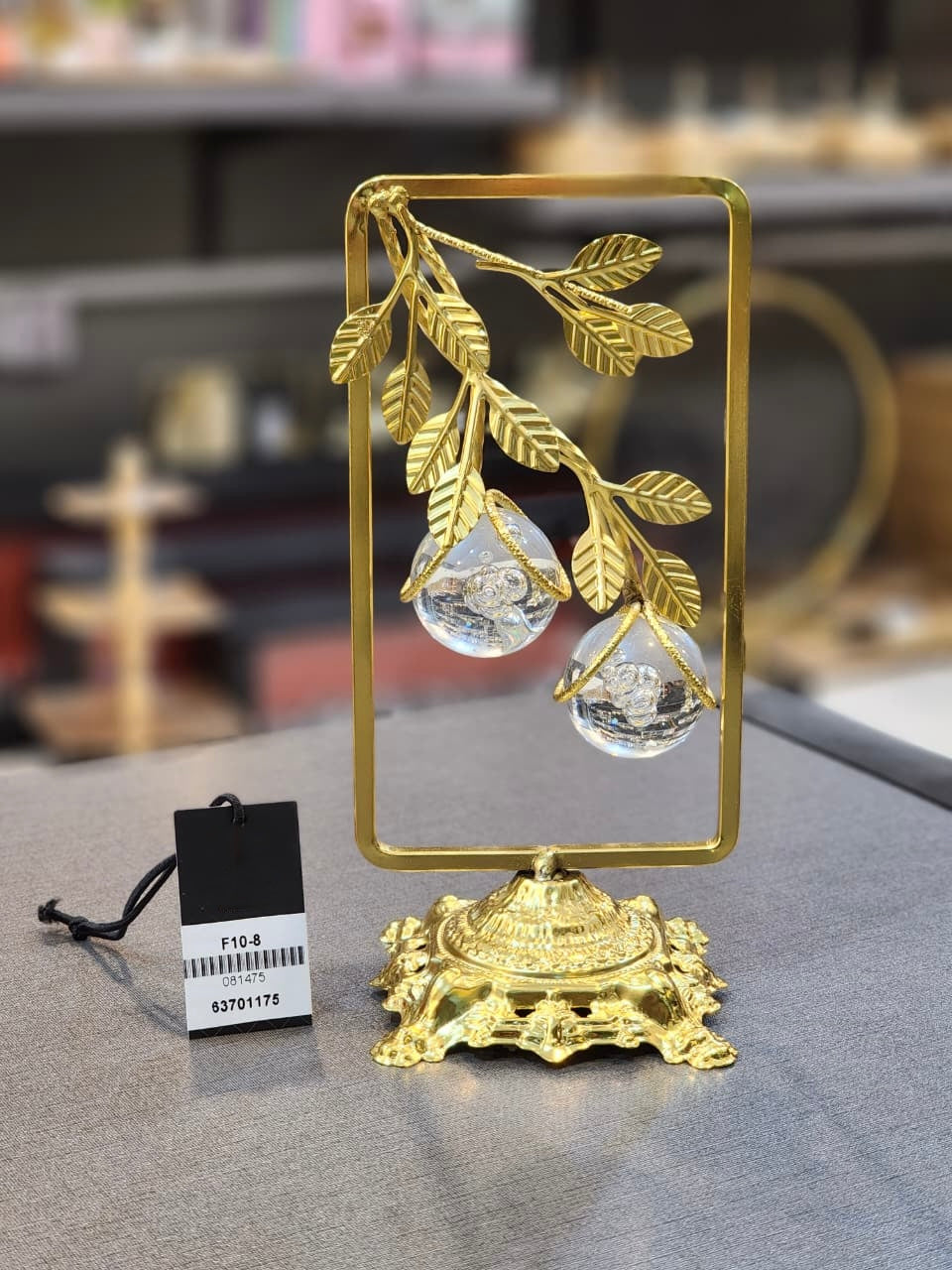 Decorative Golden Branch Dual Crystal Ball