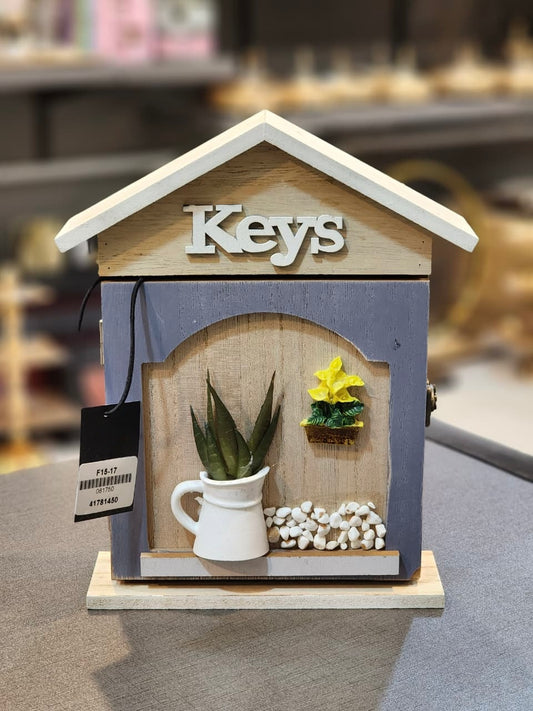Wooden Keys House Organizer Showpiece