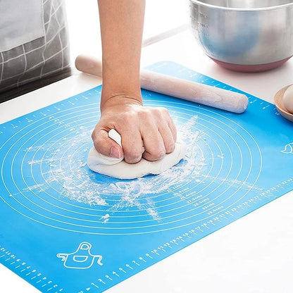 Silicone Baking Mat Kneading Dough Mat (Random Color)
