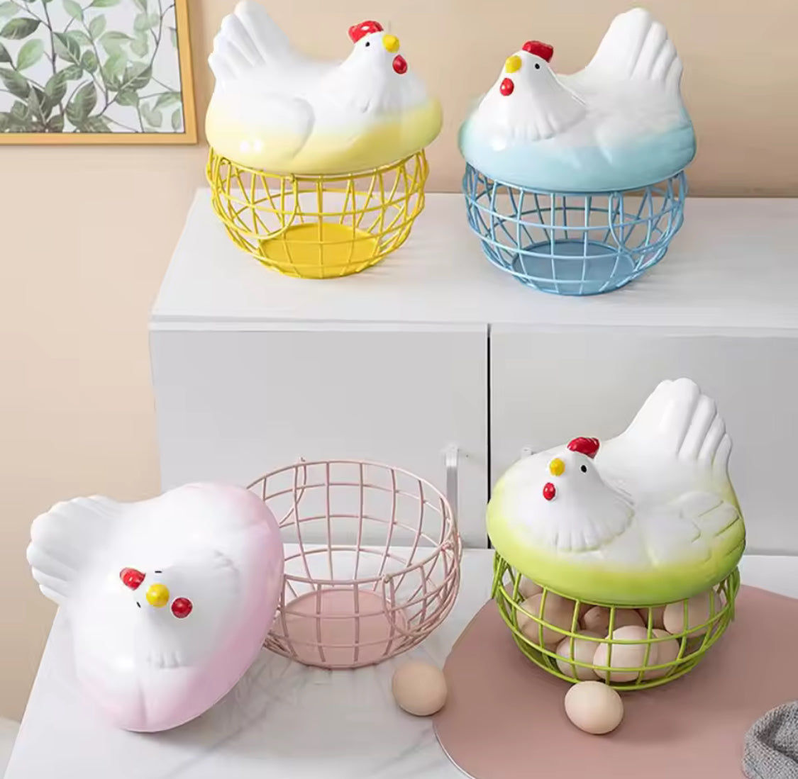 Hen Shaped Egg Basket With Lid Portable Storage