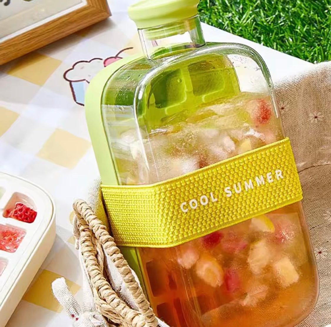 2 In 1 Ice Maker Ice Cube Bottle