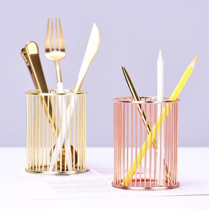 Wire Mesh Metal Desk Pen Holder